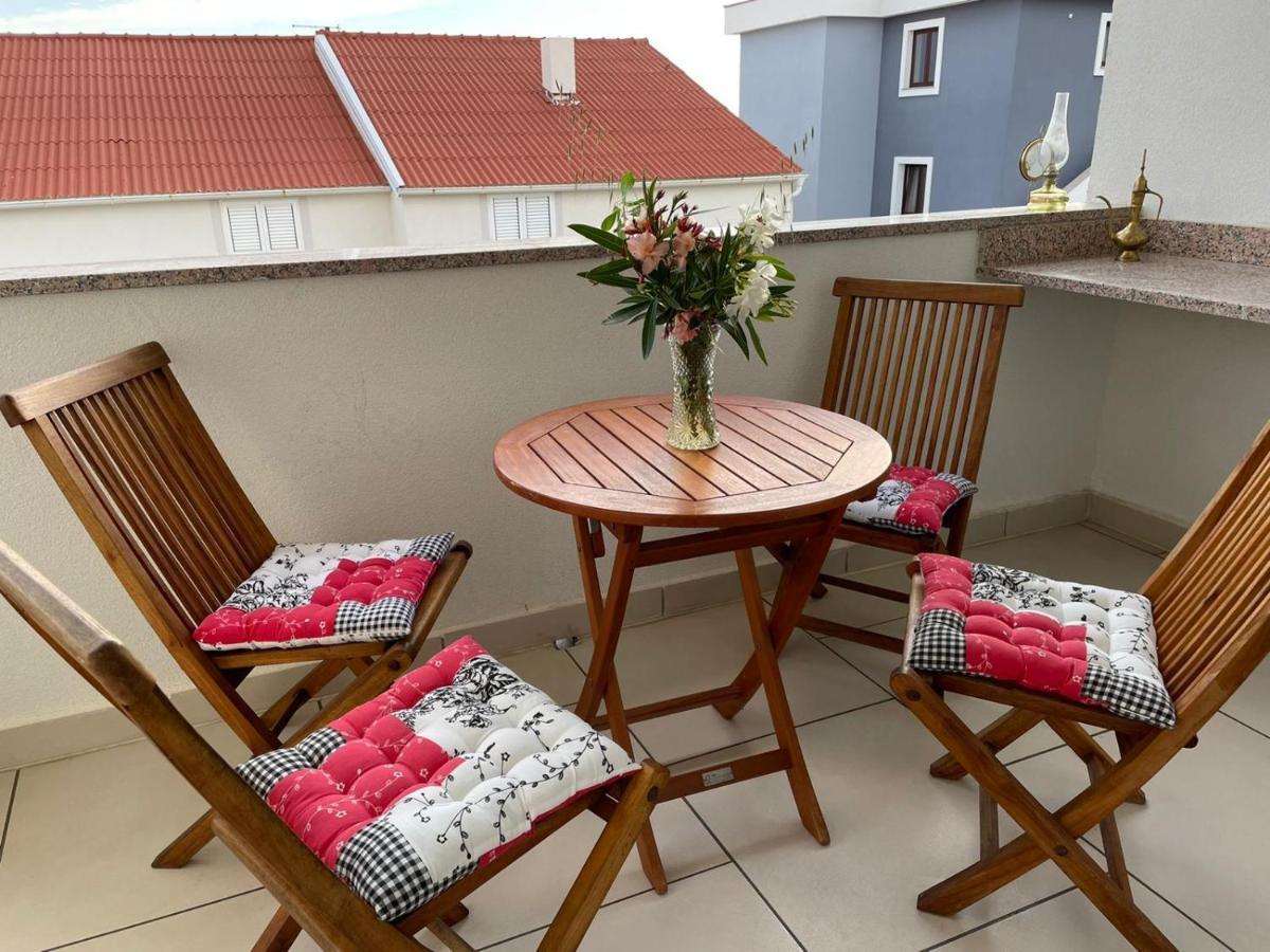 Novalja Apartments By Nena Extérieur photo