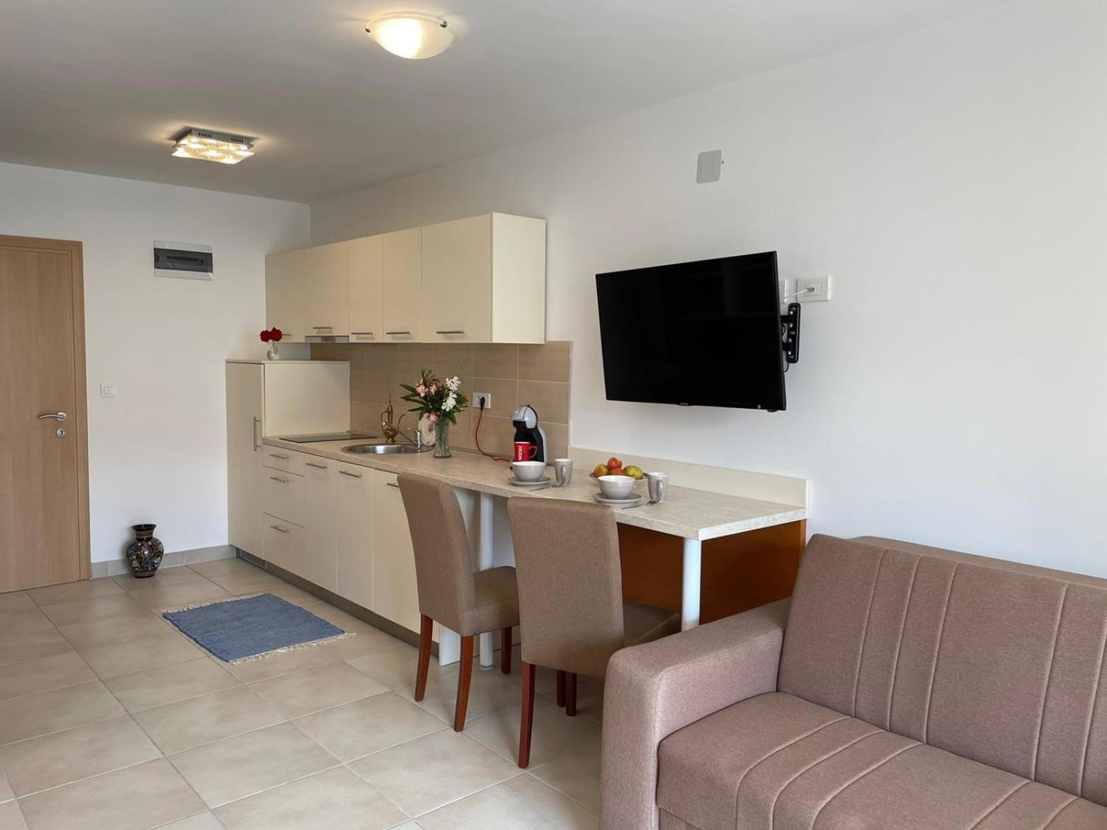 Novalja Apartments By Nena Extérieur photo