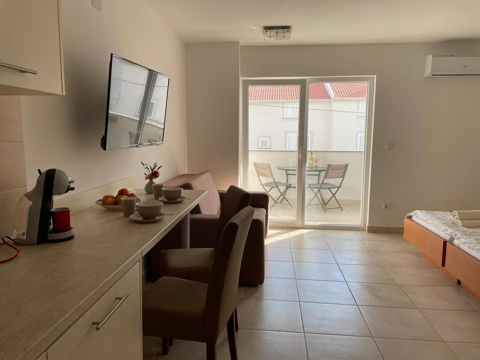 Novalja Apartments By Nena Extérieur photo